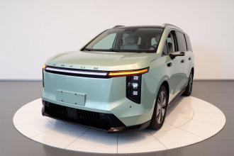 上汽大通MAXUS 大家7 2024款 605km 高山加长续航版 六座