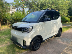 五菱汽车 宏光MINIEV 2022款 GAMEBOY 200km 玩咖款 磷酸铁锂