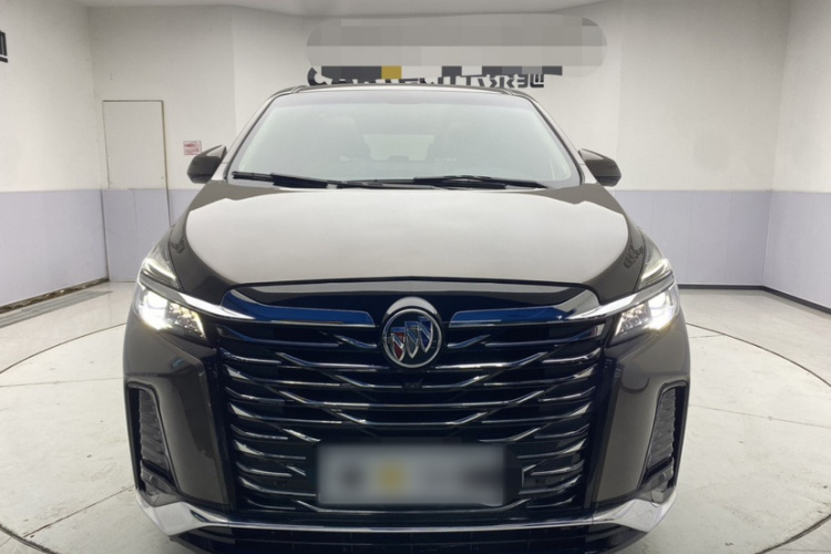 别克GL8 2023款 改款 陆上公务舱 豪华型车身外观6002