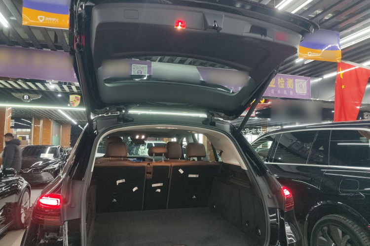 奔驰GLE 2025款 改款 GLE 350 4MATIC 动感型机舱底盘23