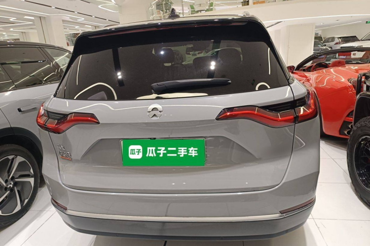 蔚来ES8 2020款 415KM 签名版 六座版车身外观6004