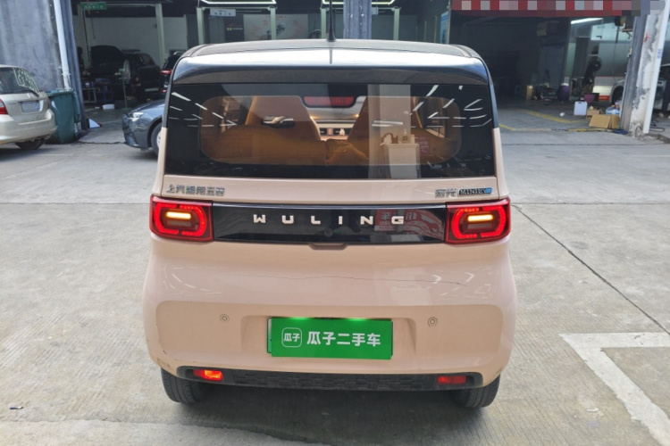 五菱汽车 宏光MINIEV 2021款 马卡龙时尚款 磷酸铁锂车身外观6