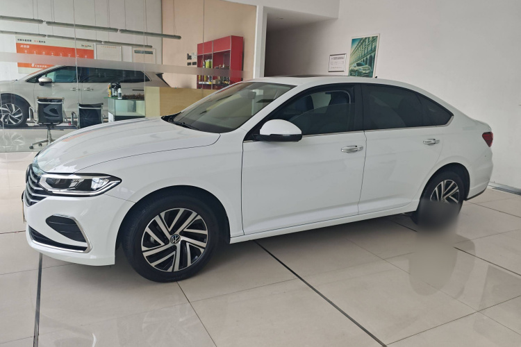 大众 朗逸 2024款 1.5L 自动满逸版车身外观4