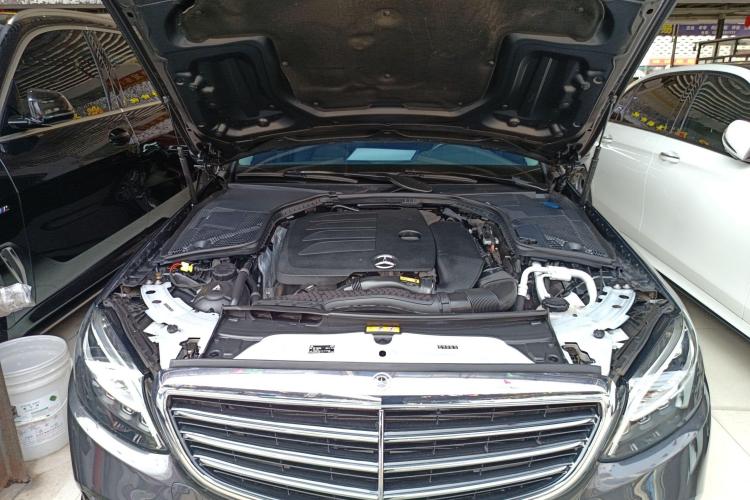 奔驰C级 2020款 改款 C 260 L局部细节24