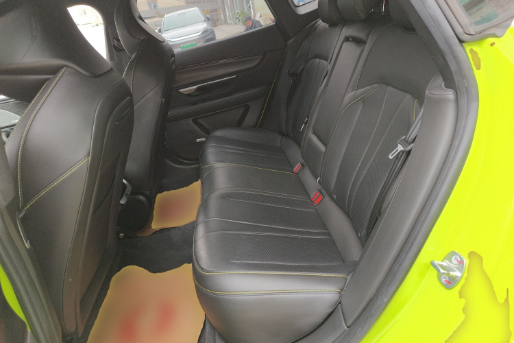 小鹏P7 2021款 670E鹏翼版中控内饰21