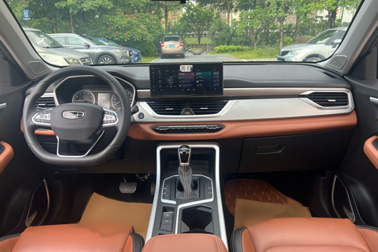 吉利汽车 远景X6 2020款 1.4T CVT尊贵型中控内饰7009