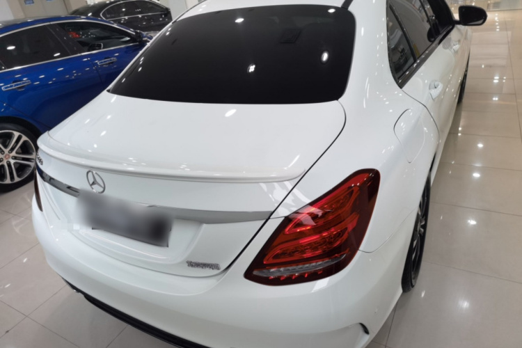 奔驰C级 2017款 改款 C 200 运动版车身外观6004