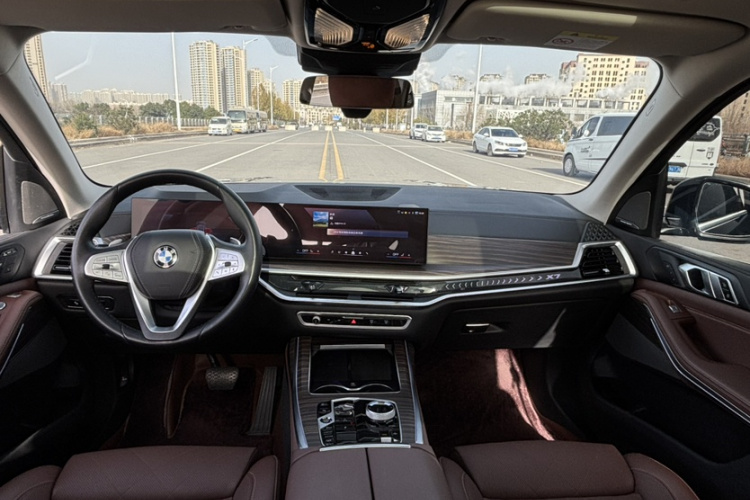 宝马X7 2023款 xDrive40i 领先型豪华套装局部细节9002