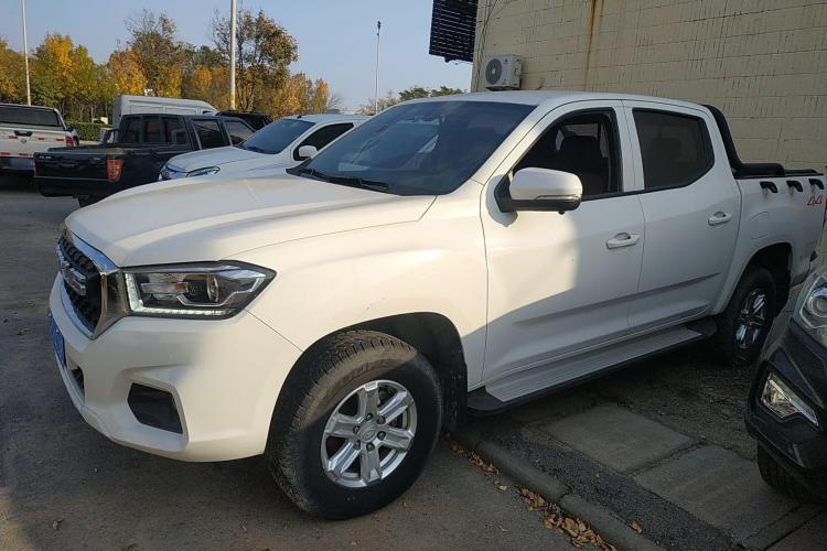 上汽大通MAXUS 大通T70 2019款 2.0T柴油自动四驱舒享型标箱高底盘车身外观6003