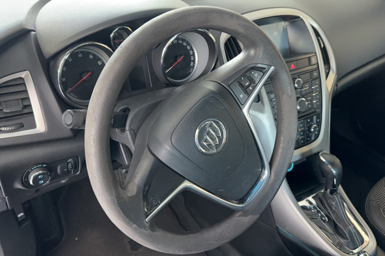 别克 英朗 2014款 XT 1.6L 自动时尚版局部细节13