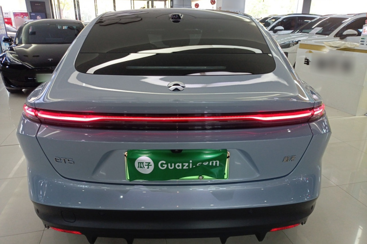 蔚来ET5 2024款 75kWh车身外观6