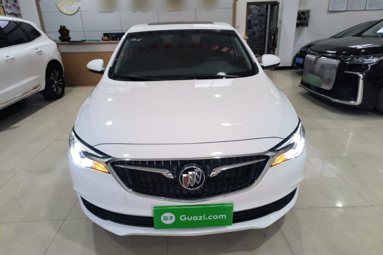 别克 英朗 2021款 改款 1.3T 自动轻混动精英型车身外观2