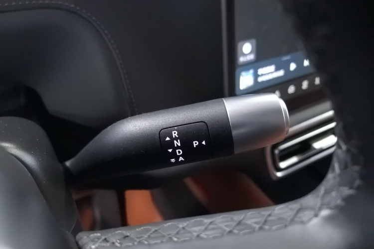 理想汽车 理想L9 2024款 Pro局部细节18