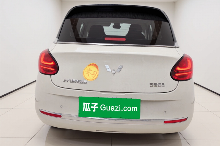 五菱汽车 五菱缤果 2023款 333km 灵犀互联款车身外观6