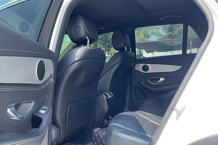 奔驰GLC 2018款 改款 GLC 200 4MATIC中控内饰7004