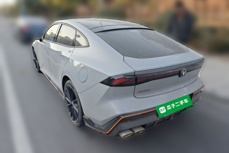 长安UNI-V 2023款 1.5T 运动版车身外观6003