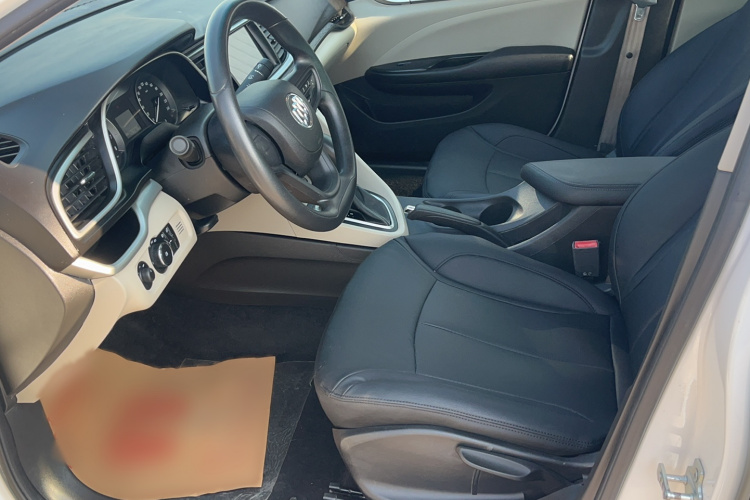 别克 英朗 2017款 15N 自动进取型中控内饰7001