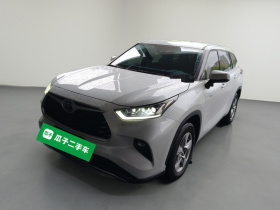 丰田 汉兰达 2024款 2.5L智能电混双擎两驱精英版 5座