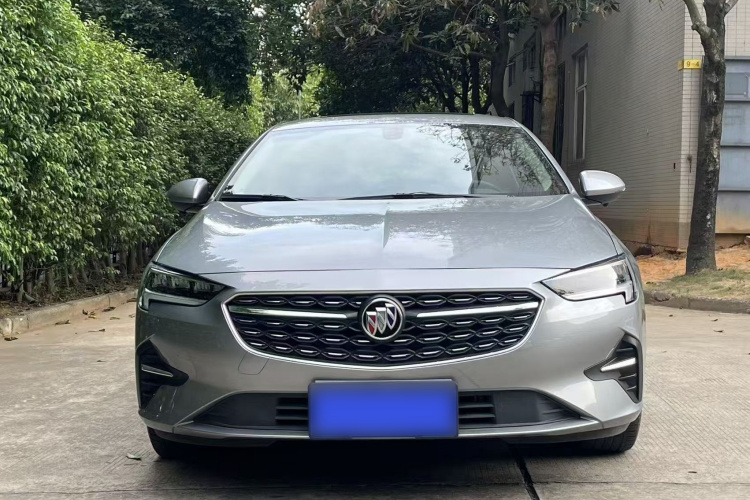 别克 君威 2023款 552T 智享型车身外观6003