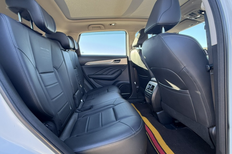 哈弗F7 2019款 2.0T 两驱i范 国V中控内饰7006