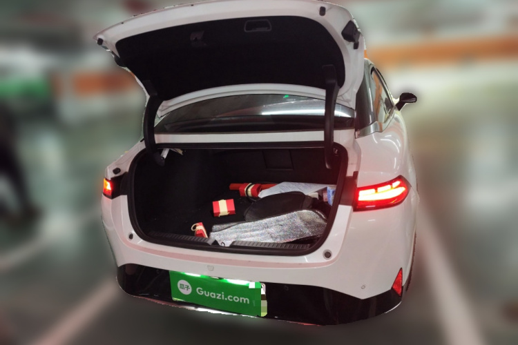 小鹏P5 2021款 460G+中控内饰23