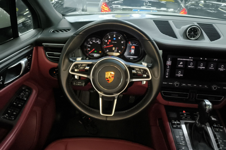 保时捷 2018款 Macan 2.0T中控内饰13