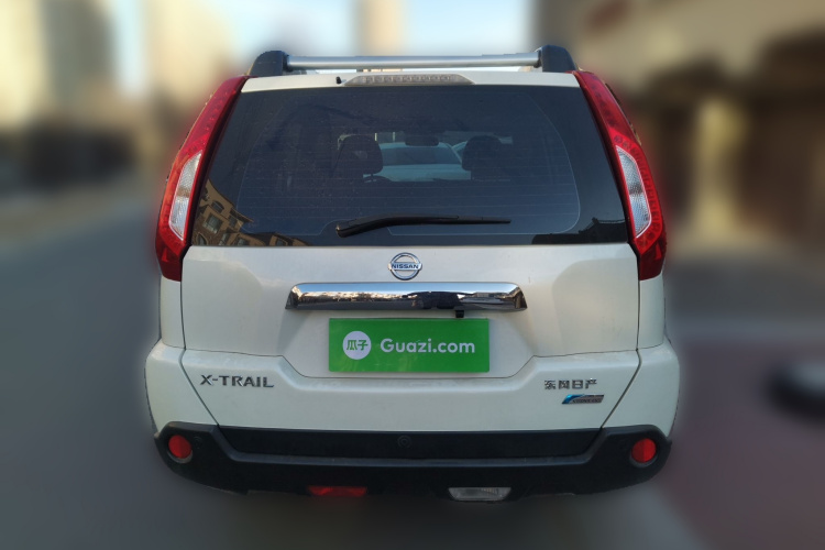 日产 奇骏 2012款 2.5L CVT豪华版 4WD车身外观6004