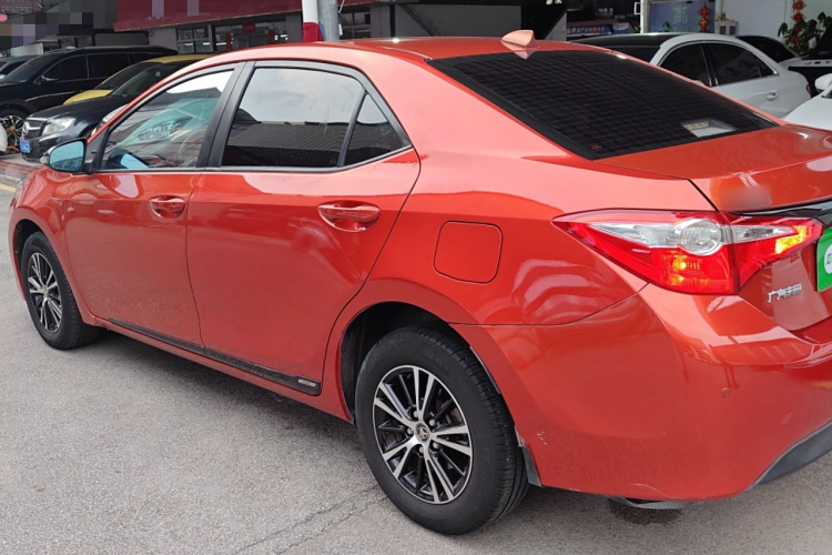 丰田 雷凌 2015款 1.6G CVT橙色限量版车身外观4