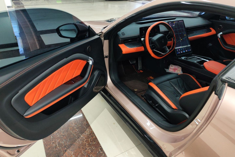 哪吒汽车 哪吒GT 2023款 560中控内饰7003