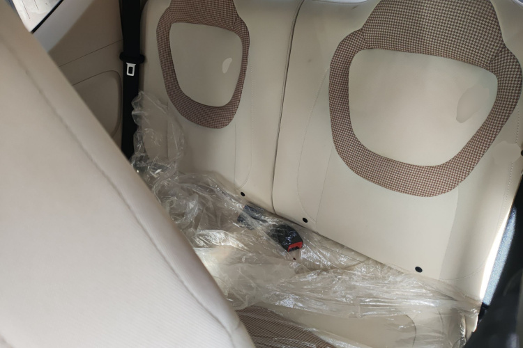 五菱汽车 宏光MINIEV 2024款 第三代 215km 青春版中控内饰7004