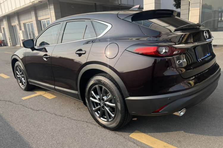 马自达CX-4 2021款 2.0L 自动两驱蓝天活力版车身外观6007