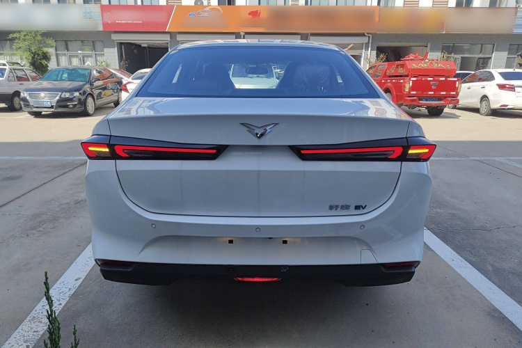 凯翼 轩度EV 2024款 悦行版车身外观6004