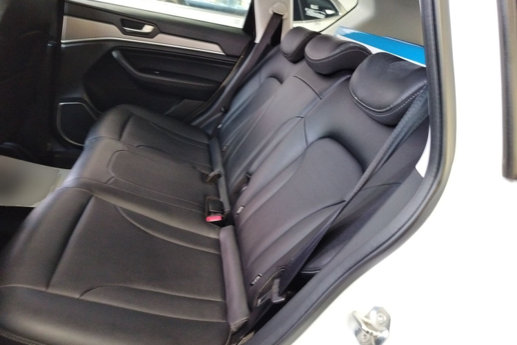 哈弗H6 2021款 运动版 1.5T 自动精英智联型 U型格栅中控内饰21