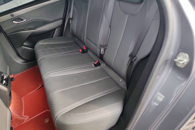 比亚迪 秦PLUS 2025款 EV 智驾版 510KM领先型中控内饰21