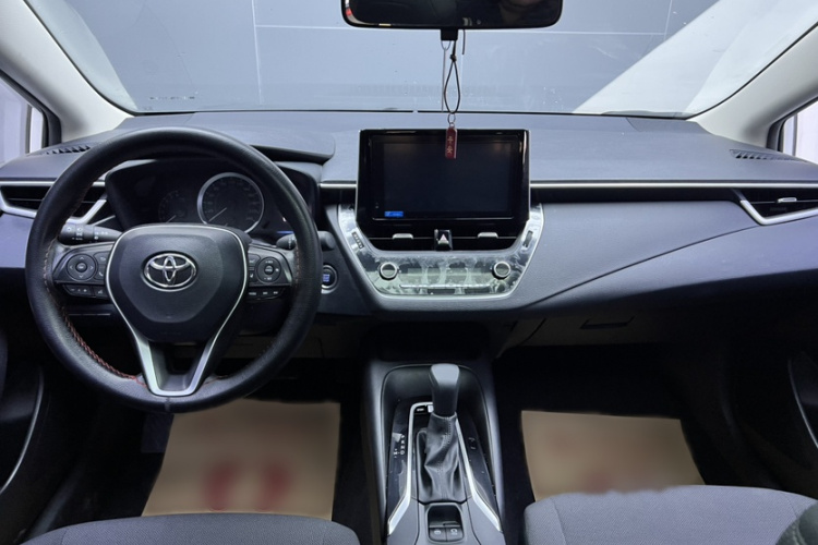 丰田 卡罗拉 2021款 1.2T S-CVT 精英版中控内饰7001