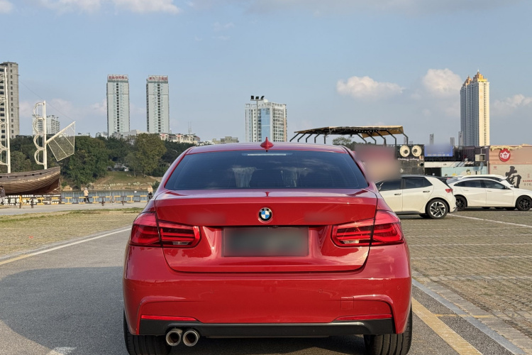 宝马3系 2018款 320Li 领先型M运动套装车身外观6005