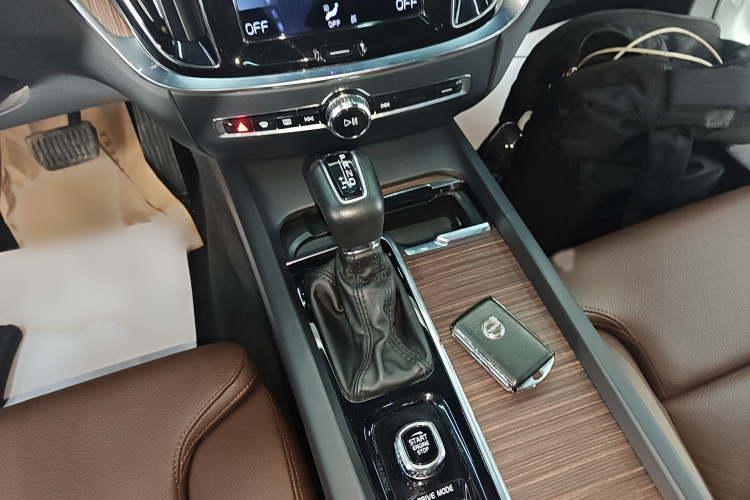 沃尔沃S60 2021款 T4 智远豪华版局部细节18