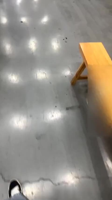 奔驰GLB 2021款 GLB 200 时尚型讲解1