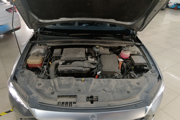 比亚迪 秦PLUS 2021款 DM-i 55KM 旗舰型局部细节24