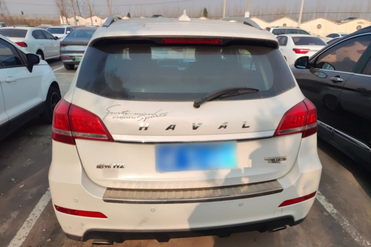 哈弗H2 2017款 红标 1.5T 手动两驱精英型车身外观6