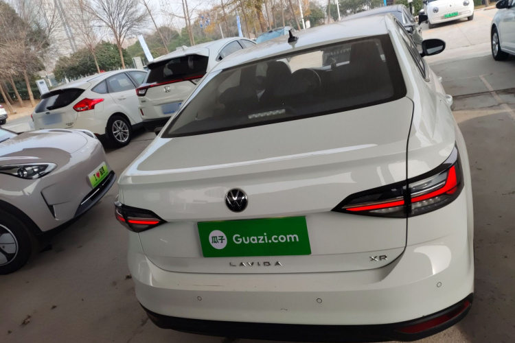 大众 朗逸 2023款 新锐 1.5L 自动新逸版车身外观6