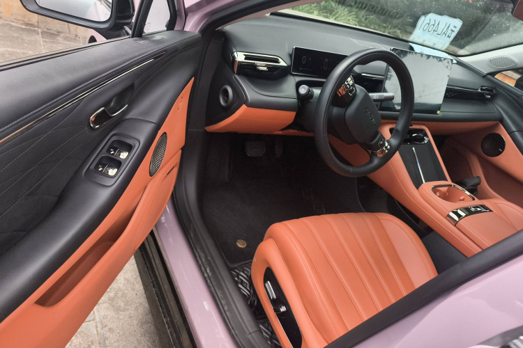 埃安 AION RT 2025款 650激光雷达版中控内饰7003