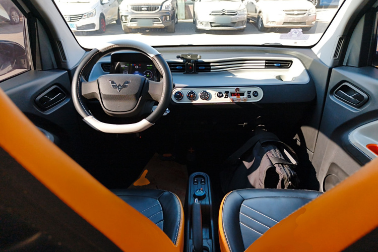 五菱汽车 宏光MINIEV 2022款 自在款 磷酸铁锂中控内饰12