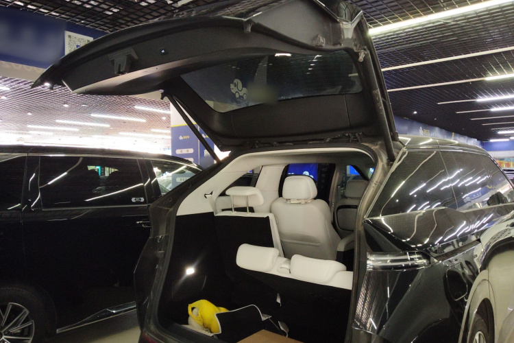 小鹏X9 2024款 610长续航Pro局部细节23