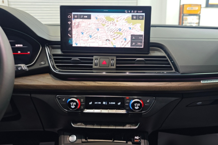 奥迪Q5L 2024款 40 TFSI 豪华致雅型局部细节16