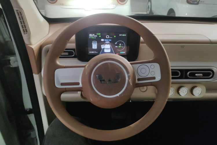 五菱汽车 宏光MINIEV 2024款 第三代 215km 青春版中控内饰13