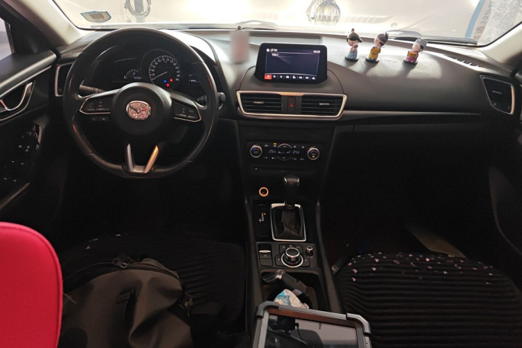 马自达3 昂克赛拉 2017款 三厢 2.0L 自动尊贵型 国V中控内饰12