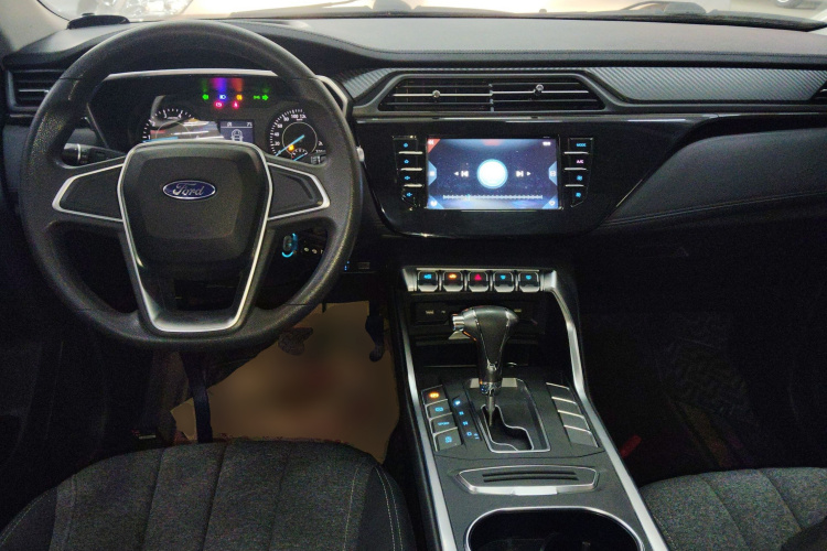 福特 领界 2019款 EcoBoost 145 CVT精领型 国VI中控内饰7002