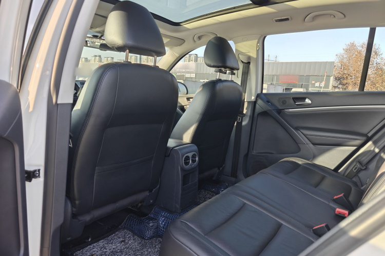 大众 途观 2015款 1.8TSI 自动两驱豪华型中控内饰7002