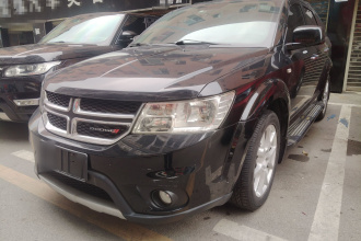 道奇 酷威 2015款 2.0TD 四驱尊尚版